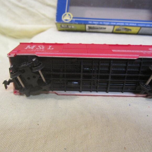 VTG AHM HO SCALE "M ST L" DOUBLE DOOR BOX CAR, RED #54650 - Picture 5 of 7